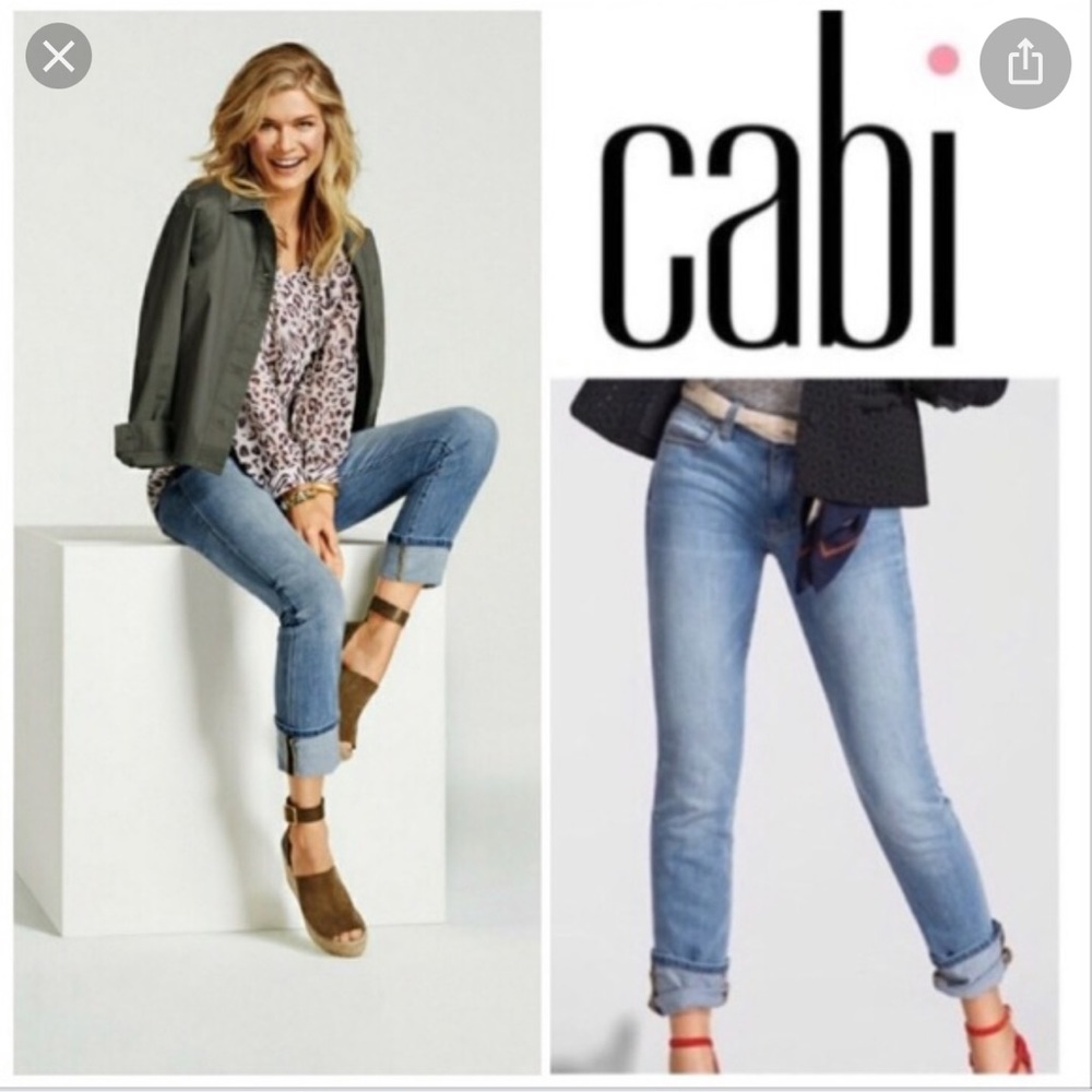Cabi Light Wash High Straight Jeans style 5309